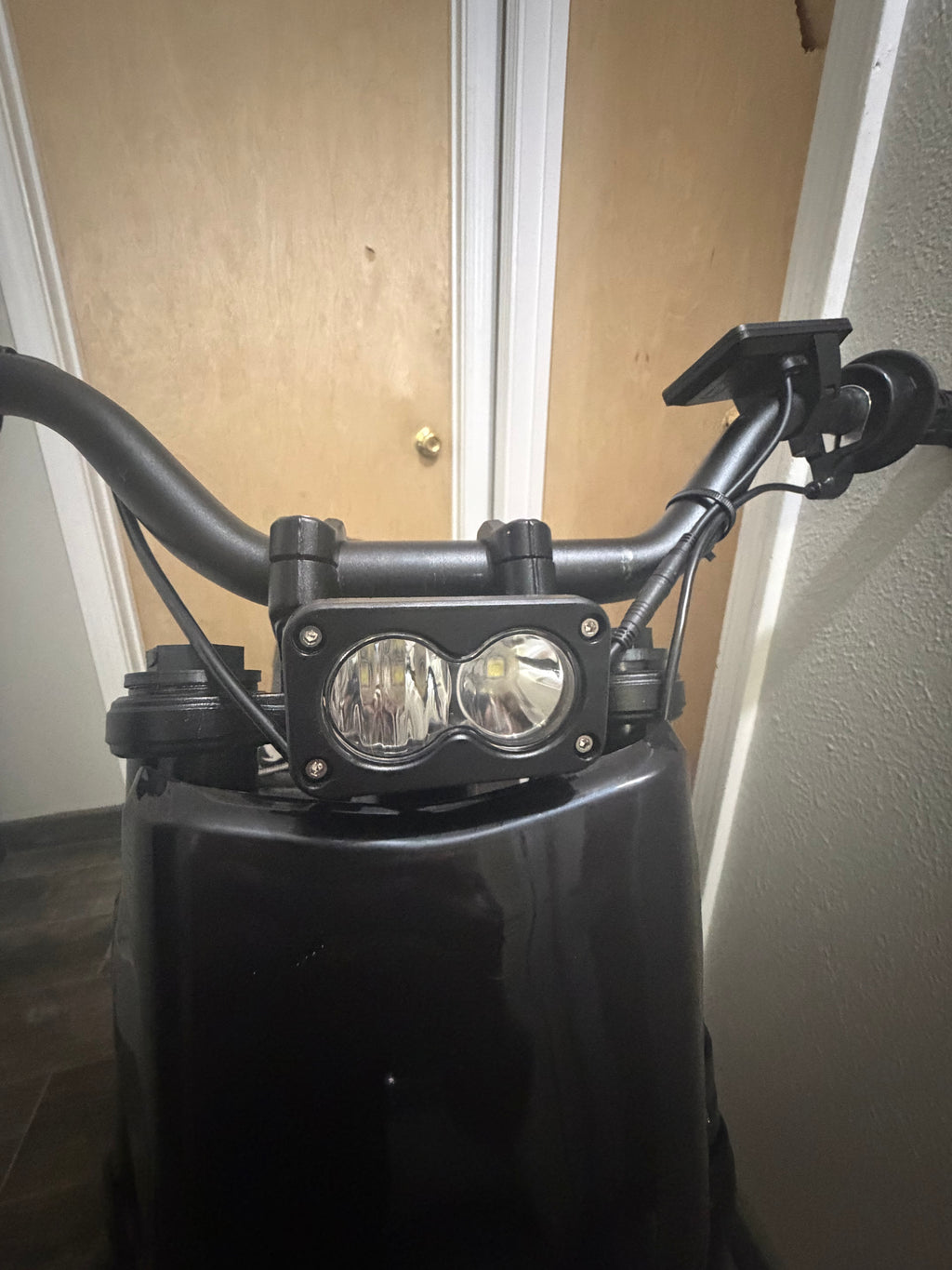 Yozma in10 Baja light